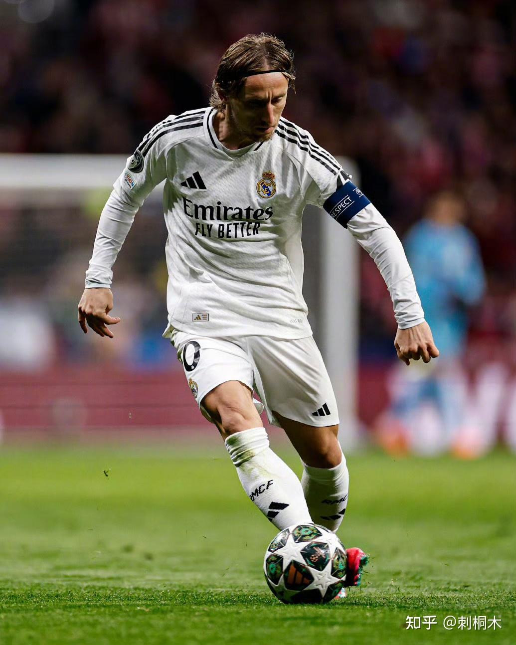 阿什利·科尔打造他心目中最完美的英超后卫