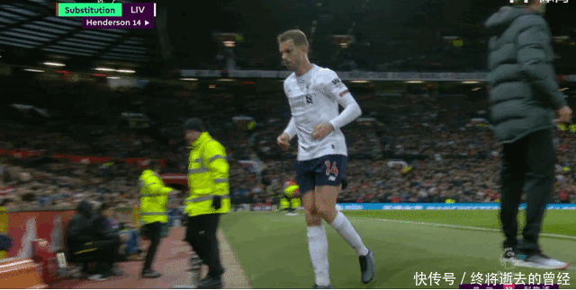 利物浦决定出售萨拉赫，高层认为其已造成不可挽回损失，计划启用塞梅尼奥替代。