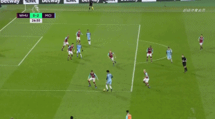 34岁阿联酋国脚奥马尔宣布退役，曾斩获亚洲足球先生